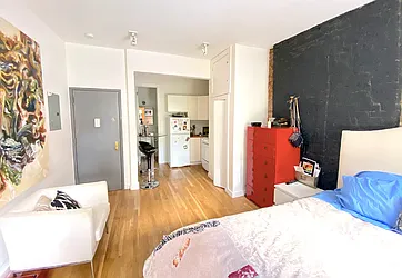 Rented by Nolita Group