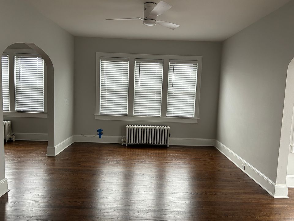 1st image of 255 Lincoln Ave #2