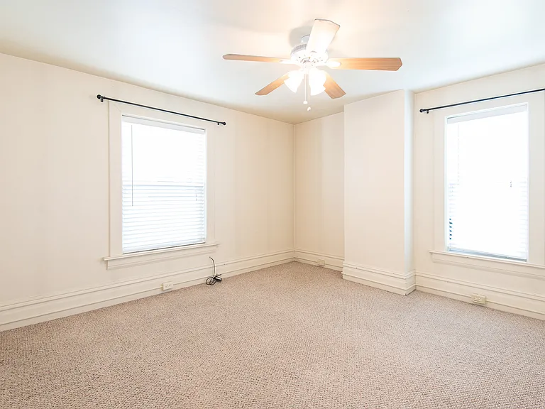420 Virginia Ave — Photo 10