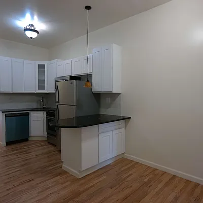 Rented by Nooklyn NYC LLC | media 13