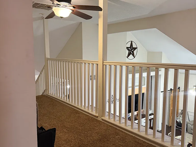 1137 Robin Cir — Photo 13