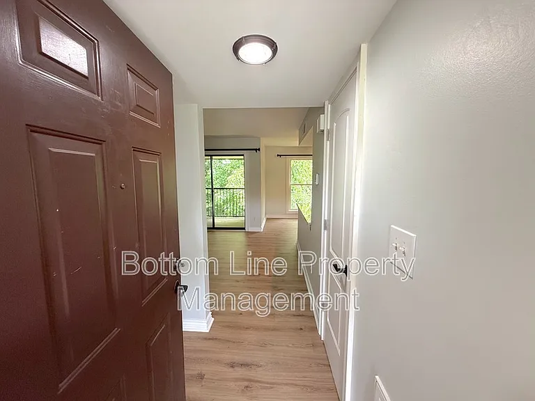 11049 Cedar View Rd — Photo 3