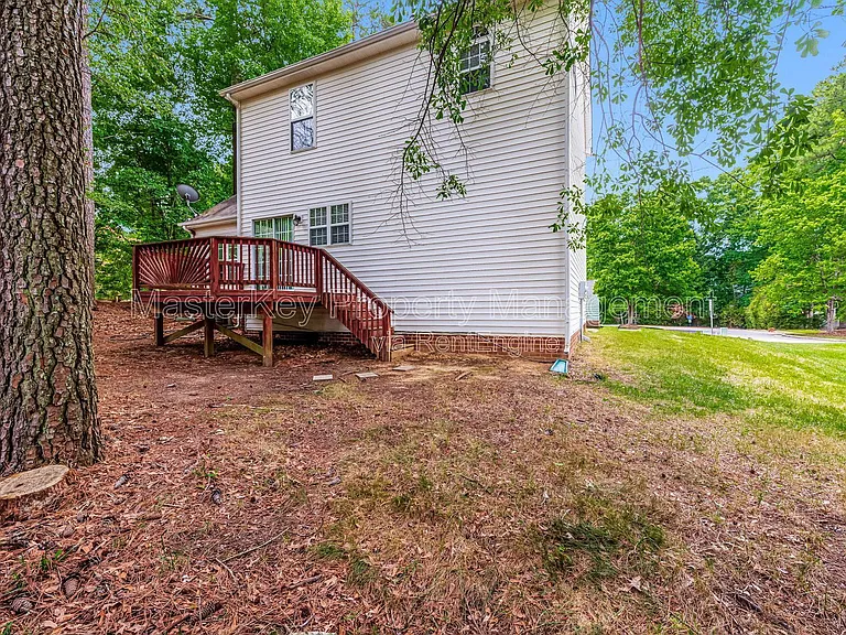 4001 Winecott Dr — Photo 26
