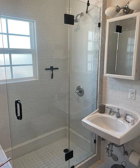 1341 N Formosa Ave #1341 — Photo 8