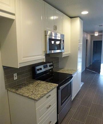 5th image of 1831 E Cedar Elm Dr