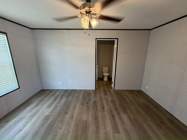 149 Lakeside Garden Cir #149 — Photo 30