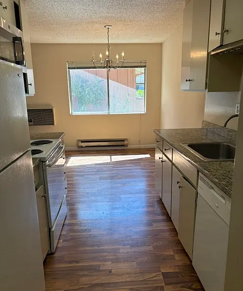 WoodAcre Apartments — Photo 42
