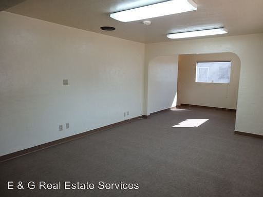 2nd image of 2822 W Northern Ave