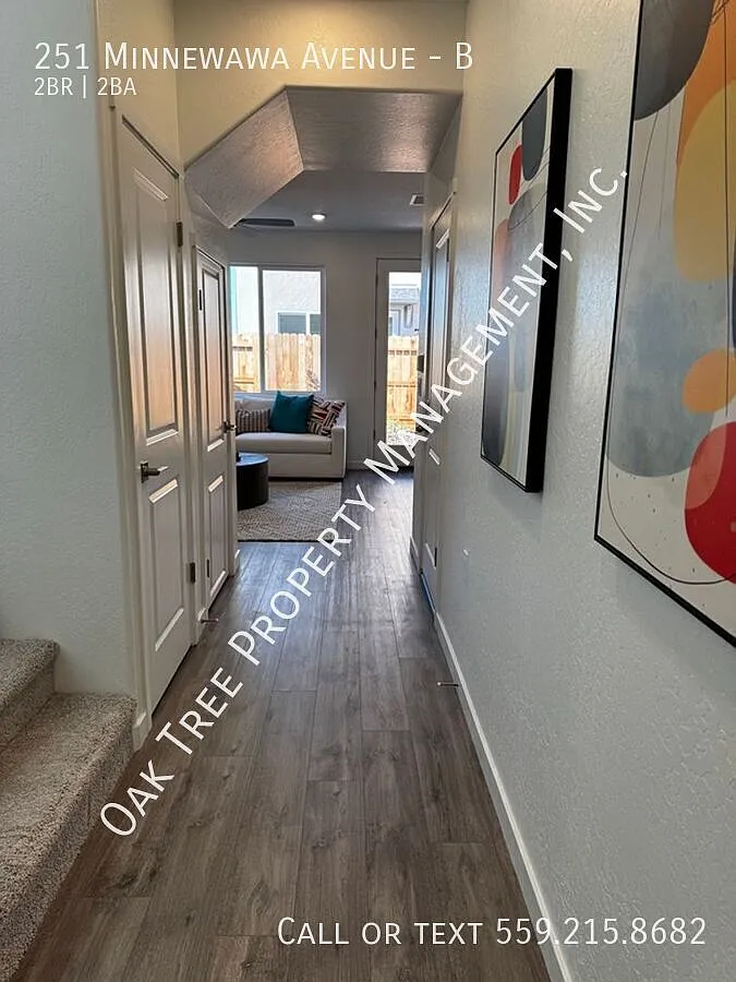 251 Minnewawa Avenue #B (Minnewawa south of Sierra) — Photo 2