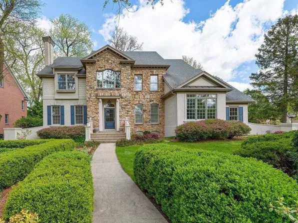 5840 S Grant St, Hinsdale, IL 60521