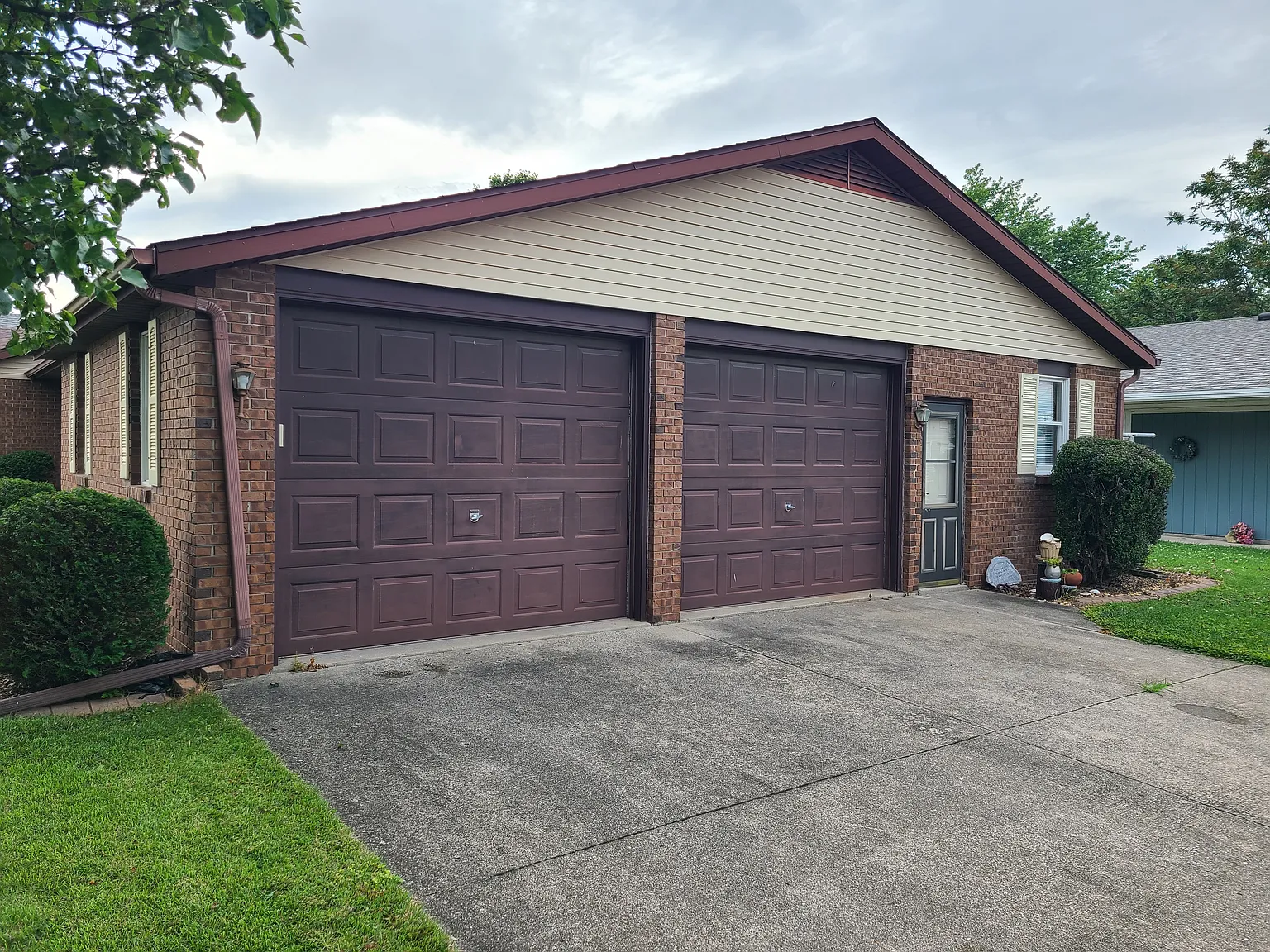 2 bed, 1035 sqft, $1,250 — Photo 3