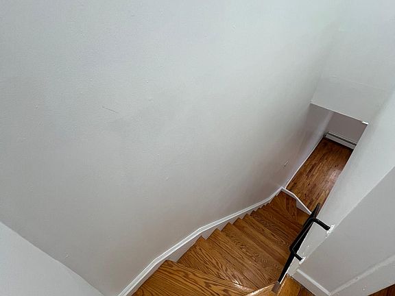 2nd image of 308 E 93rd St APT 3D