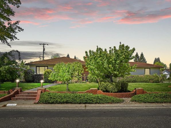 1321 Los Molinos Way, Sacramento, CA 95864