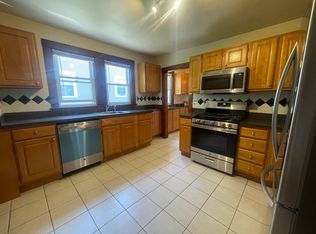 180 Calumet St #1, Boston, MA 02120