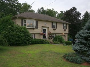 30 Mollie Dr, Tewksbury, MA 01876