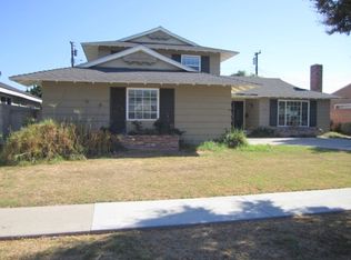 13412 Farmington Rd, Tustin, CA 92780