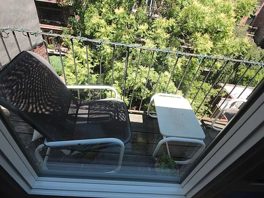 Rented by Bien Realty Ltd | media 23