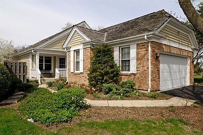 1st image of 487 Park Barrington Dr