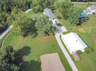 4674 Dale Ln, Brighton, IL 62012