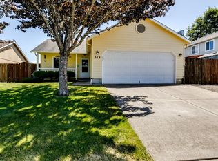 514 Blue Jay Loop, Creswell, OR 97426