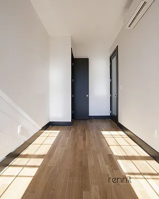 Rented by Rennit Inc. | media 22