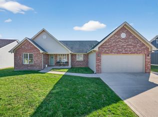 31 Watson Dr, Trafalgar, IN