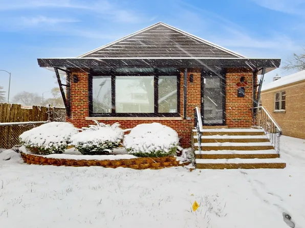 9511 S Bishop St, Chicago, IL 60643