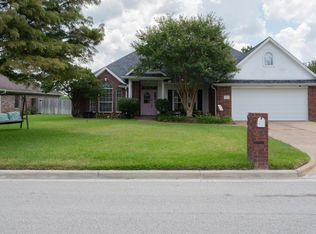 714 Brussels Dr, College Station, TX 77845