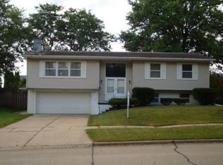 3609 2nd Ave SW, Cedar Rapids, IA 52404