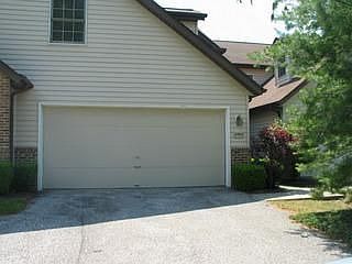 1st image of 5703 Gateway Ln