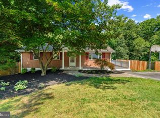 25108 Hickory Ridge Ln, Gaithersburg, MD 20882