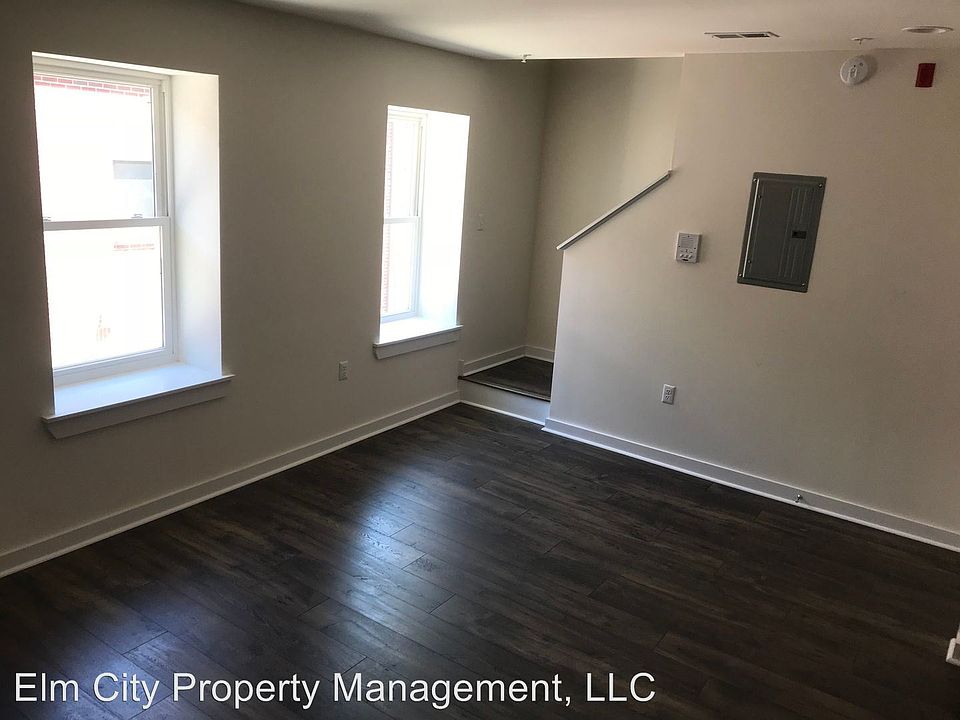 2nd image of 531 South St #201