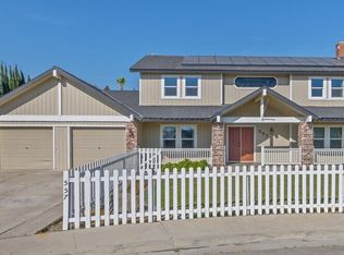 557 Beechwood Cir, Lemoore, CA 93245