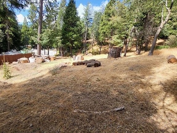 5th image of 0 Lake Dr #1521