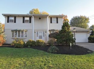 2920 W Fairmont St, Allentown, PA 18104