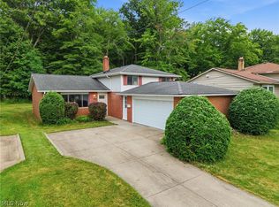 6670 Glenallen Ave, Solon, OH 44139