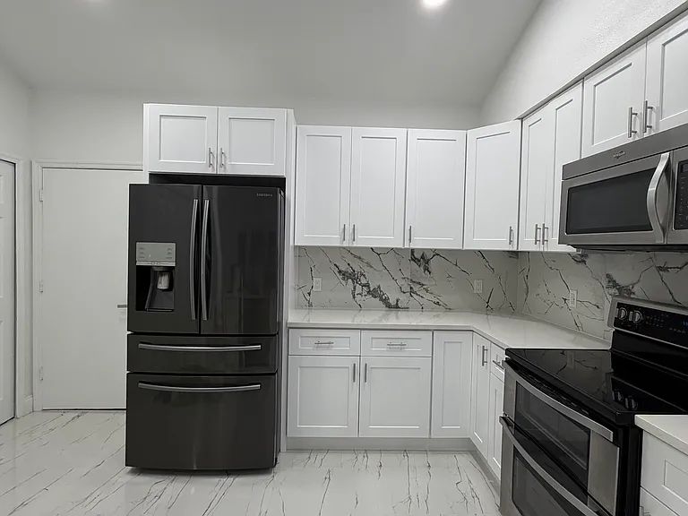 1020 Willa Lake Cir — Photo 6