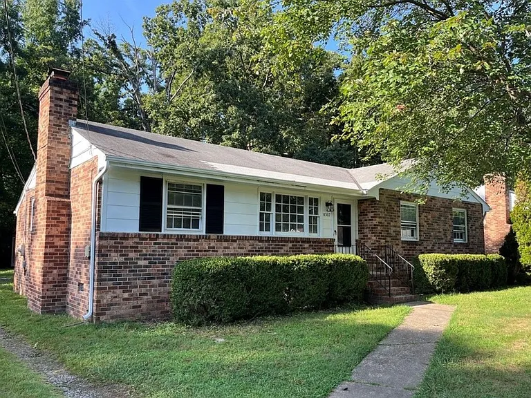8307 Trout Ln — Photo 1