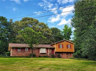 418 White Oak Dr SW, Marietta, GA 30060