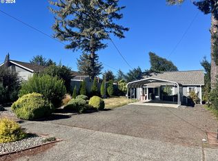 376 S Wall St, Coos Bay, OR 97420