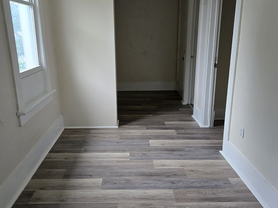 1st image of 618 E 13th St #2