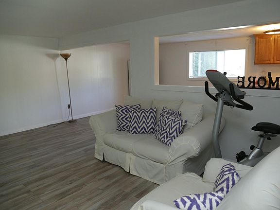 2nd image of Marshall St #11