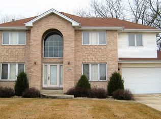22004 Sunset Dr, Richton Park, IL 60471