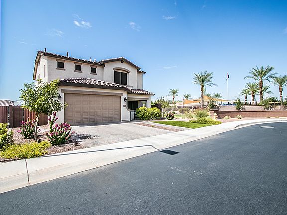4th image of 41552 N Jacaranda Ct
