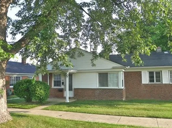 278 E 235th St #141, Euclid, OH 44123