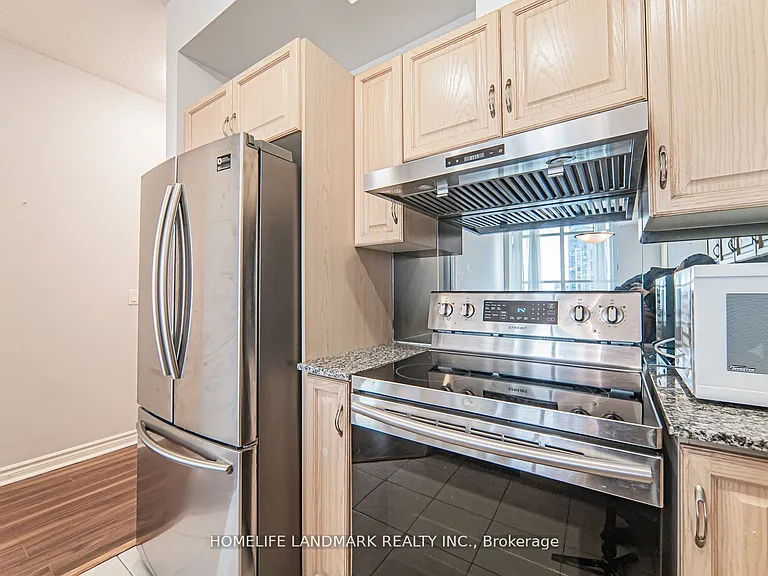 33 Elm Dr W #2506 — Photo 5
