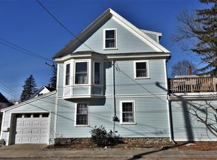 5 Perkins St, Amesbury, MA 01913