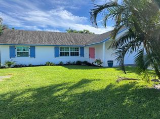 8014 SE Carlton St, Hobe Sound, FL 33455