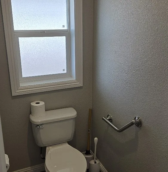 1361 Shadowglen Way — Photo 9