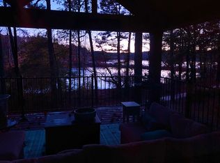 123 Lakeside Dr, Peachtree City, GA 30269